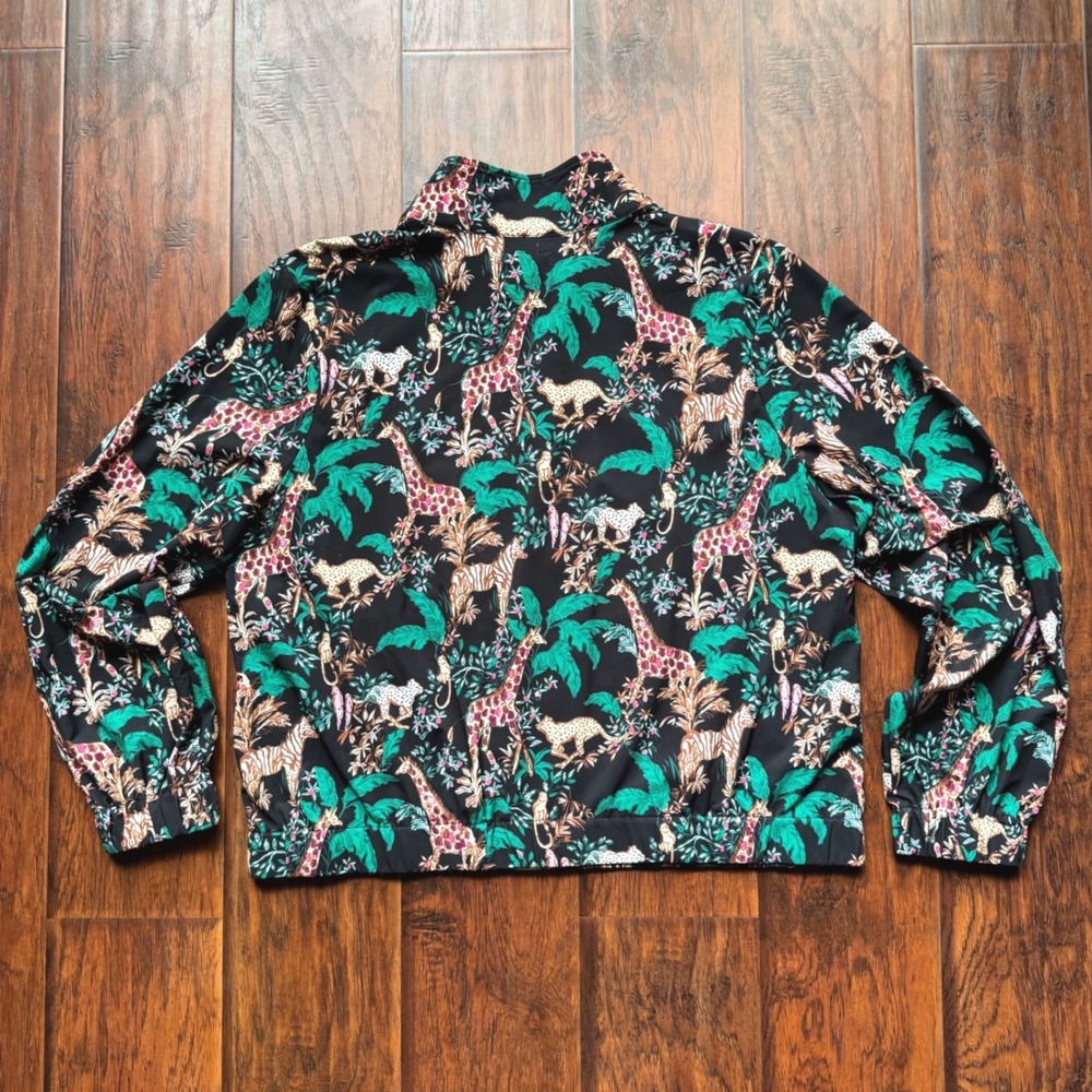 NWOT Lilly Pulitzer Luxletic Aegean Performance Jacket XL SPF 50 Full Zip Safari - Picture 12 of 15
